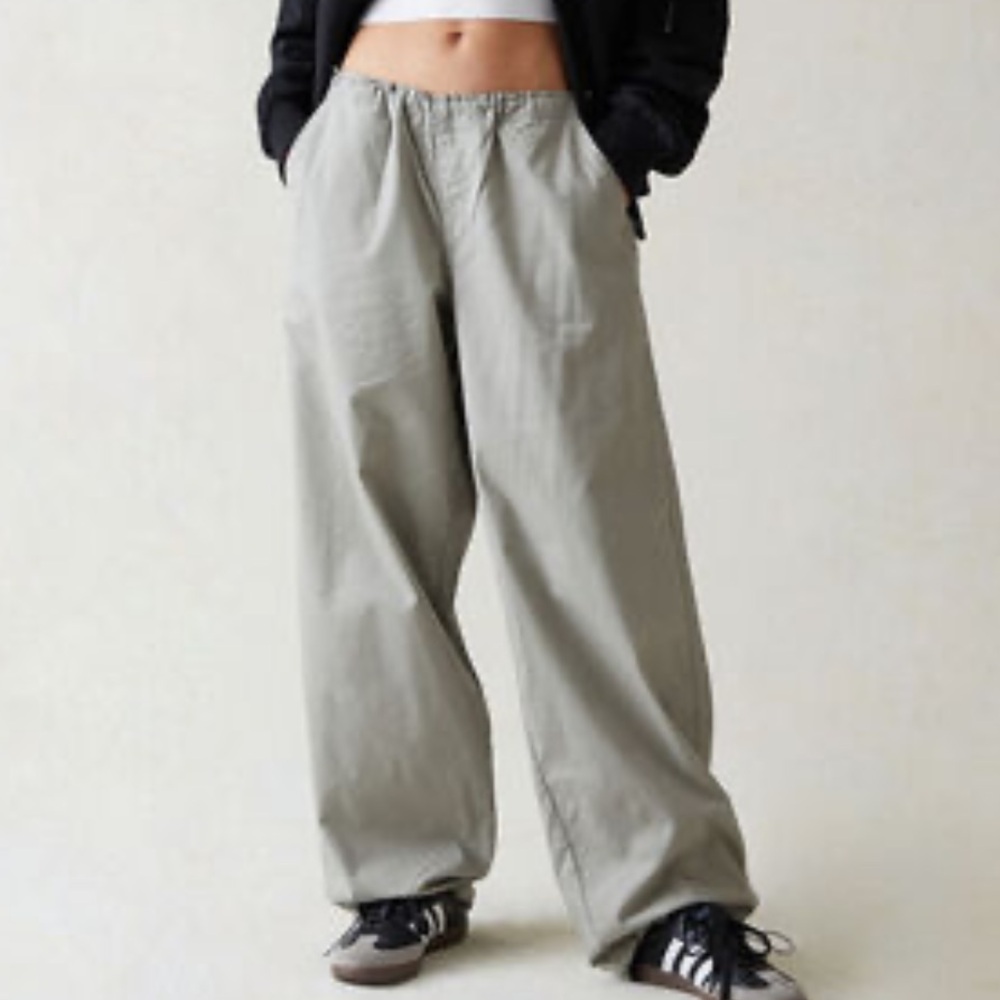 Pacsun gray cotton parachutete pants